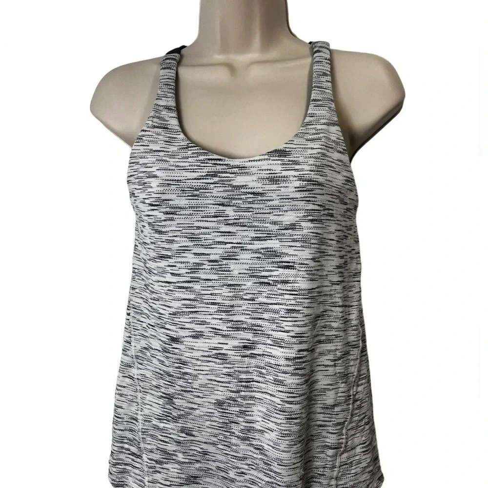 Lululemon Tank Top with Built In Bra Size 4 Black White Athletic Yoga Top
